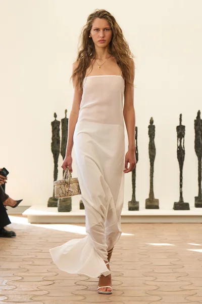 Look 38